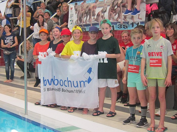 _bwbochum/medien/Schwimmen/2018_12_01-02_DMSJ-NRW-Smilies-scharf.jpg