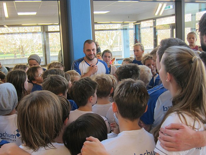_bwbochum/medien/Schwimmen/DMSJ_2018_WIR_SIND_EIN_TEAM.jpg