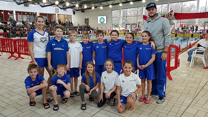 _bwbochum/medien/Schwimmen/Schwimmen_Fotos-2019/2019_12_07-08_AdventsSF-Essen-Team.jpg