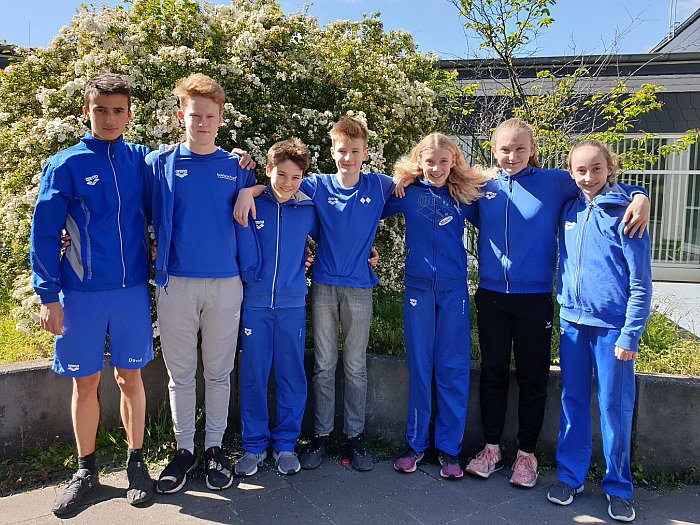 _bwbochum/medien/Schwimmen/Schwimmen_Fotos-2019/DJM_2019_Vorbericht-Team-vor-Unibad_50.jpg