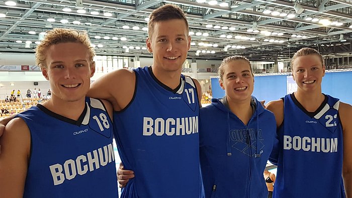 _bwbochum/medien/Schwimmen/Schwimmen_Fotos-2019/DM2019_Tag2_Team.jpg