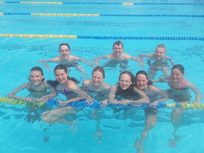 _bwbochum/medien/Schwimmen/Schwimmen_Fotos-2019/TL_2019_DMS_im_Wasser.jpg