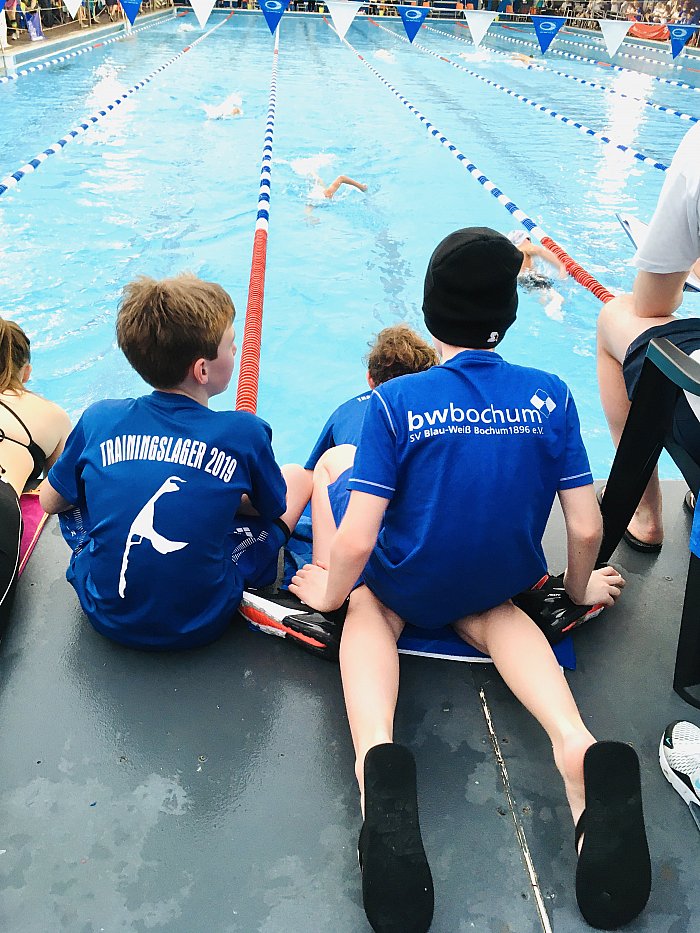 _bwbochum/medien/Schwimmen/Schwimmen_Fotos-2020/PfliZe-WK-Gladbeck-TAFELNHALTER-Langstrecke.jpg