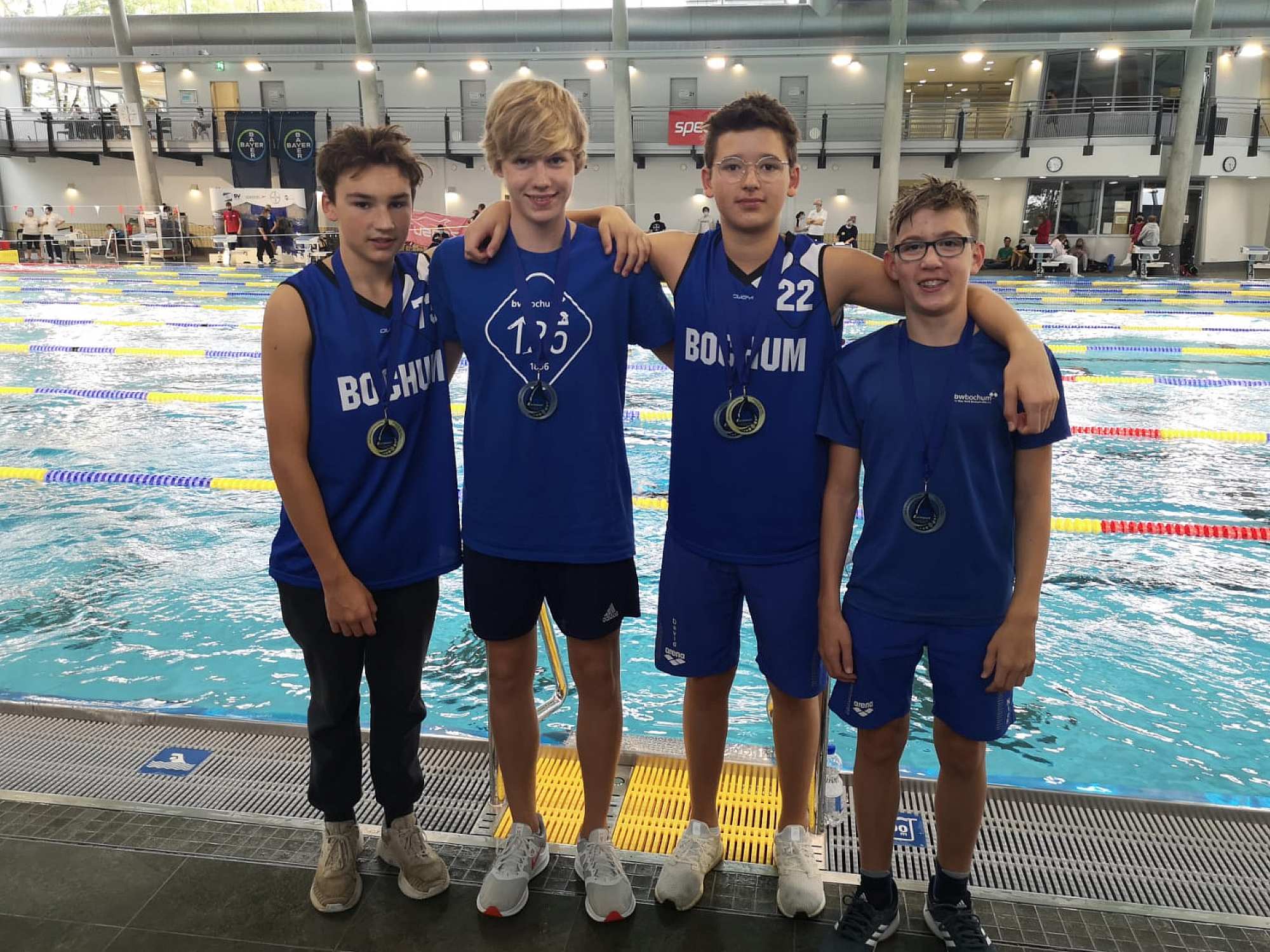 _bwbochum/medien/Schwimmen/Schwimmen_Fotos-2021/NRW21-Racherbaeumer-Linne-Bauer-Scholz.jpg