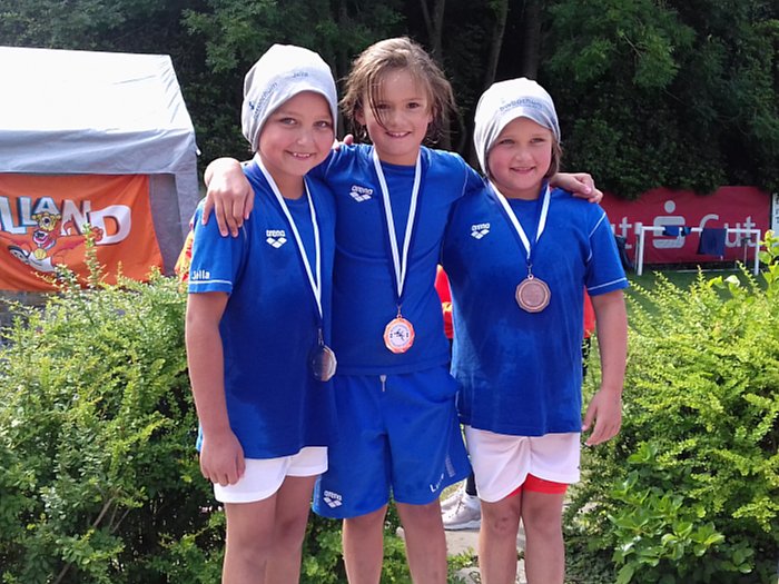 _bwbochum/medien/bilder_2018/2018_fotos_schwimmen/2018_06_16-Siegerehrung-Jg2010.jpg