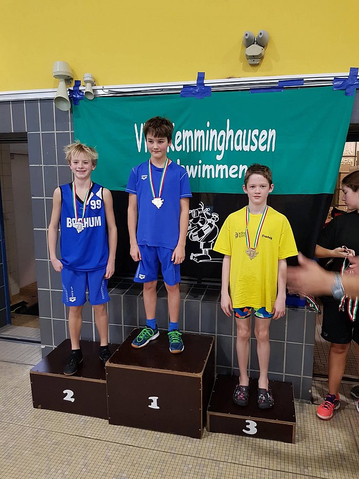 _bwbochum/medien/bilder_2018/2018_fotos_schwimmen/2018_12_15-SWF-50Rm-Siegerehrung2007-Wichtermann-Bungert.jpg